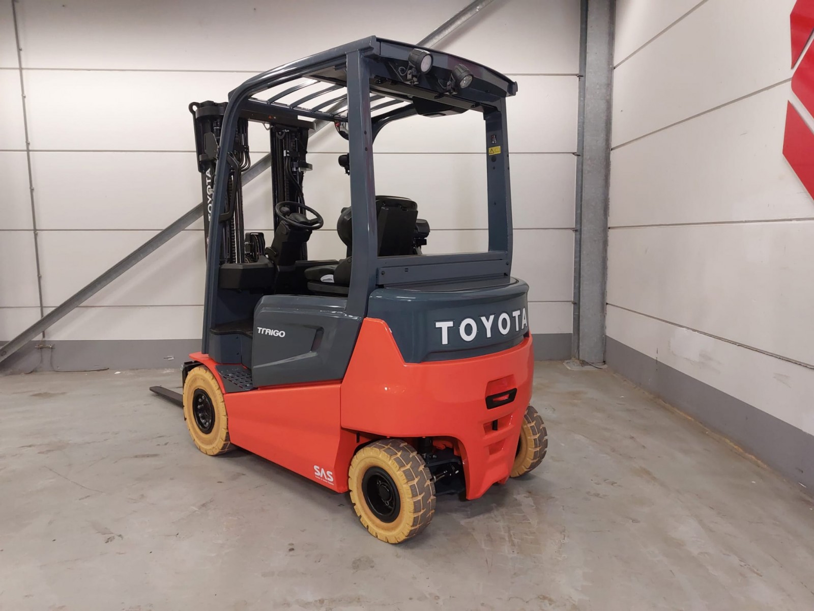 TOYOTA 9FBMK25T ELECTRIC 4 Whl Counterbalanced Forklift <10t For 