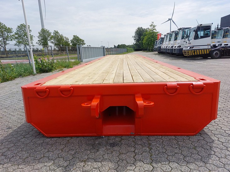  SEACOM Roll trailer 40ft/100t 3