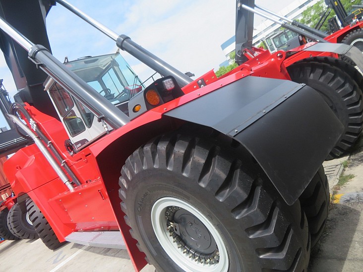 KALMAR DRU450-62S5 1