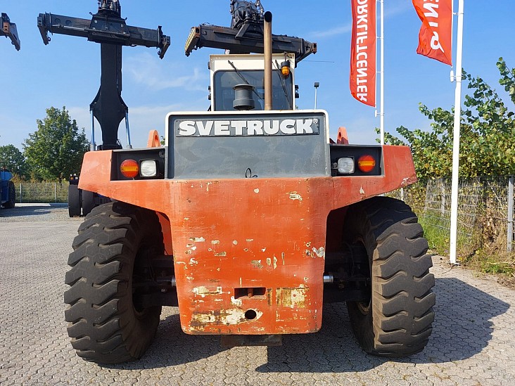 SVETRUCK 30120 7